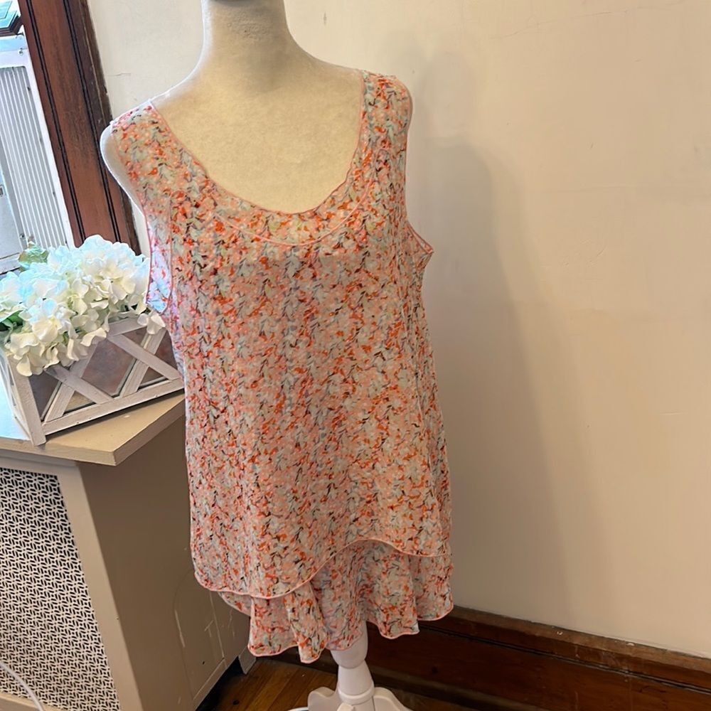 Cabi pink floral sheer sleeveless blouse Size S EUC